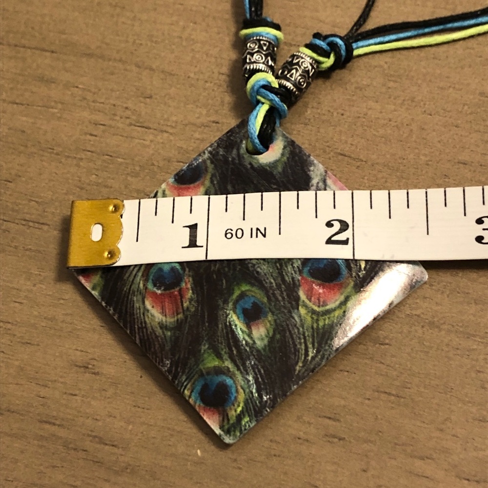 Peacock Theme Pendant Necklace and Earring Set Fashion Jewelry - Picture 8 of 10